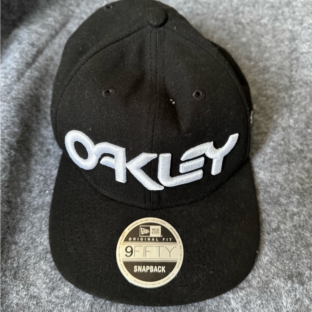 Oakley Black Snapback Cap